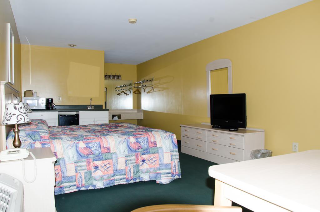 Key West Inn - チルダーズバーグ  部屋 写真